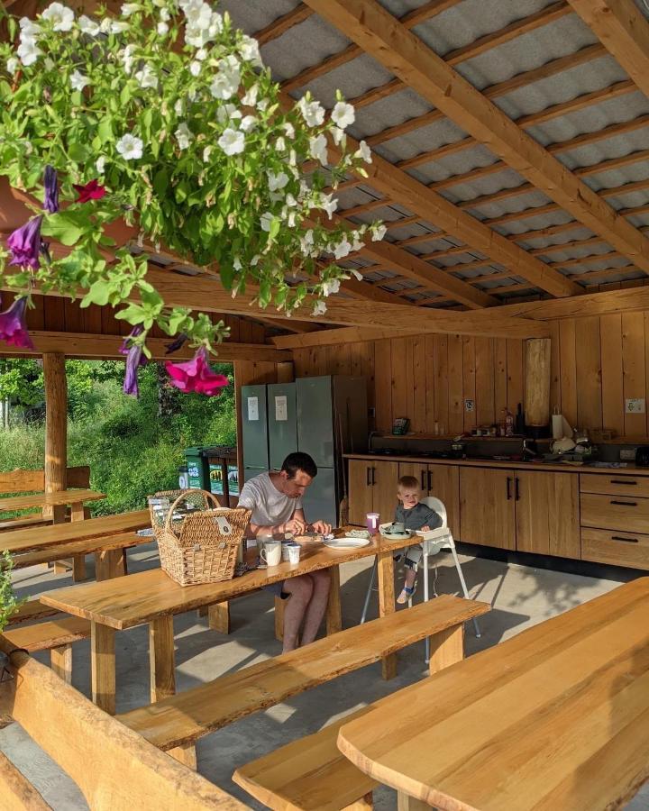 Hotel Glamping Gozdna Jasa Bovec Esterno foto