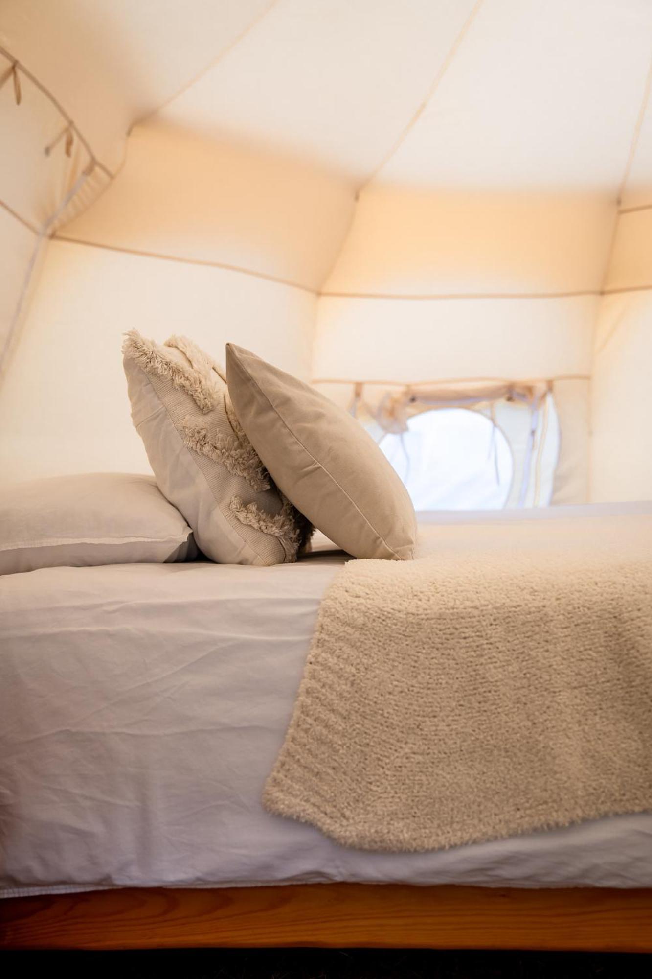 Hotel Glamping Gozdna Jasa Bovec Esterno foto