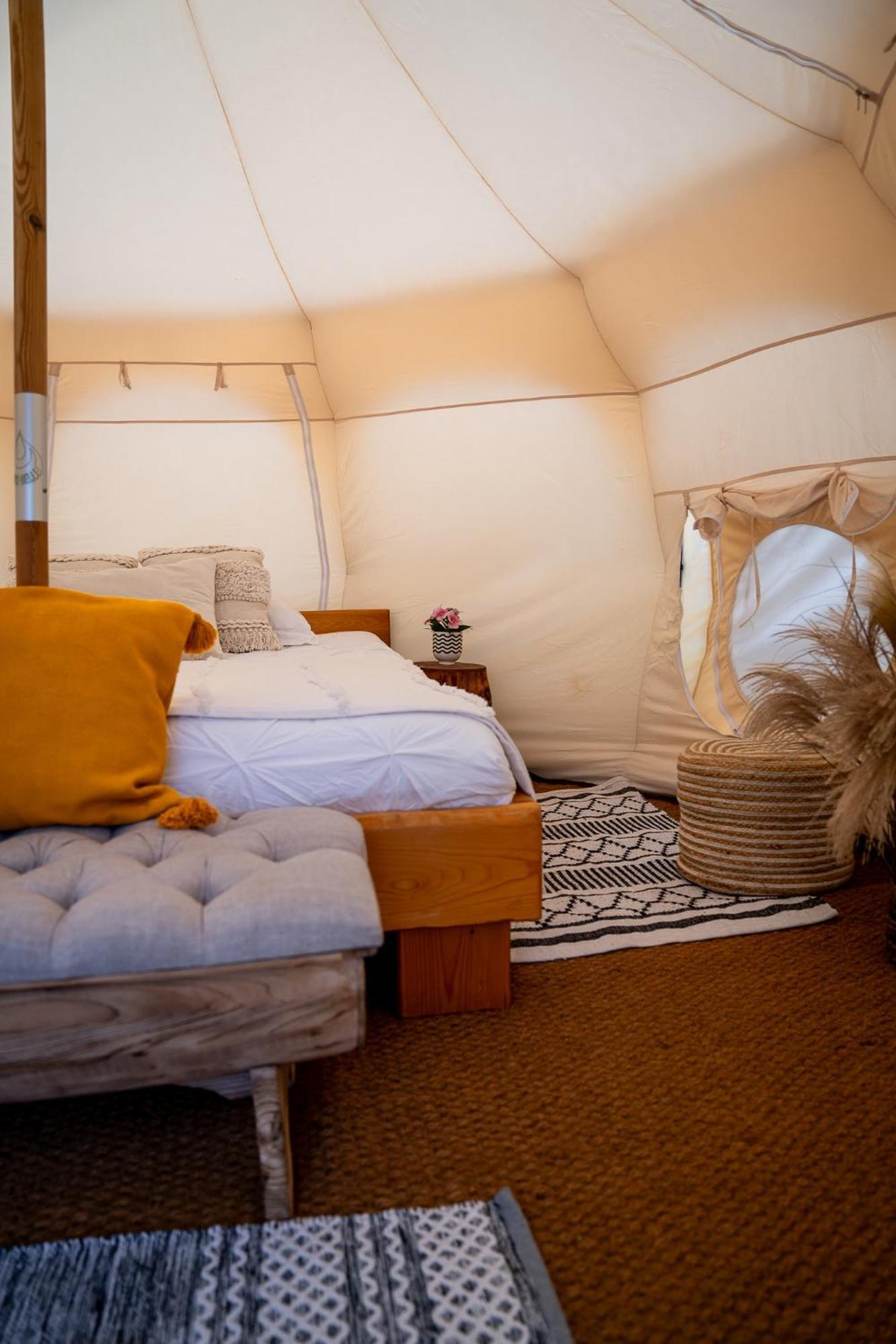 Hotel Glamping Gozdna Jasa Bovec Esterno foto