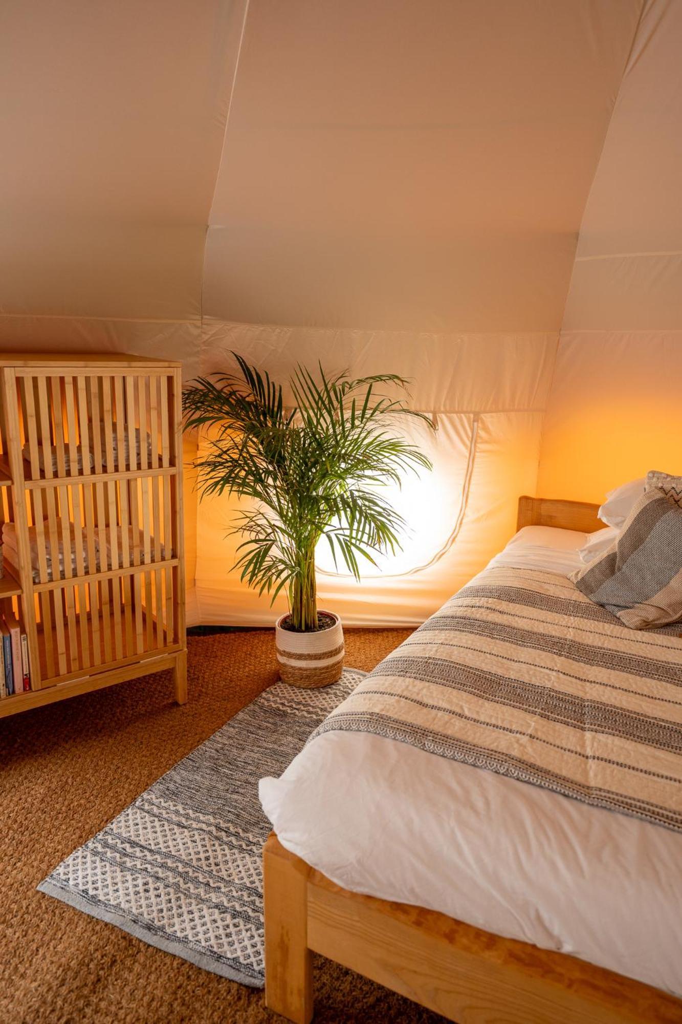 Hotel Glamping Gozdna Jasa Bovec Esterno foto