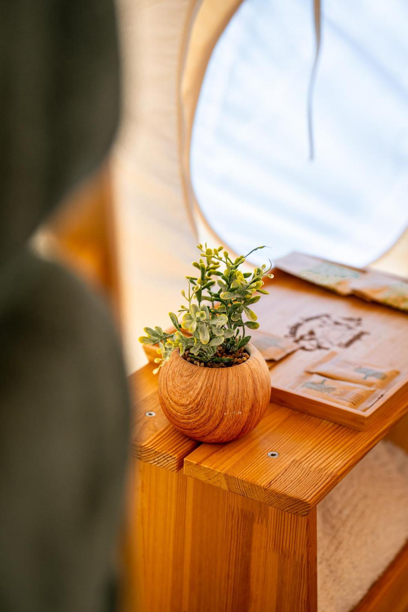 Hotel Glamping Gozdna Jasa Bovec Esterno foto