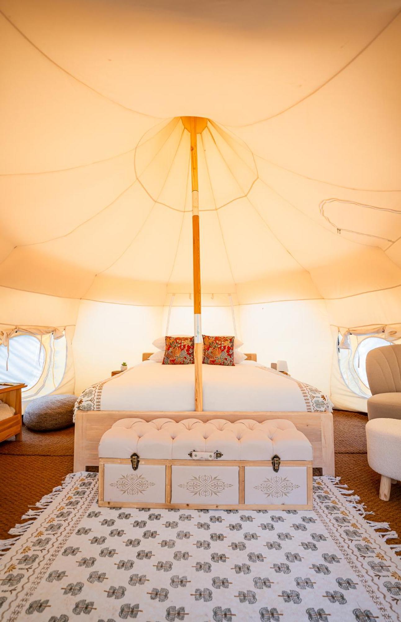 Hotel Glamping Gozdna Jasa Bovec Esterno foto